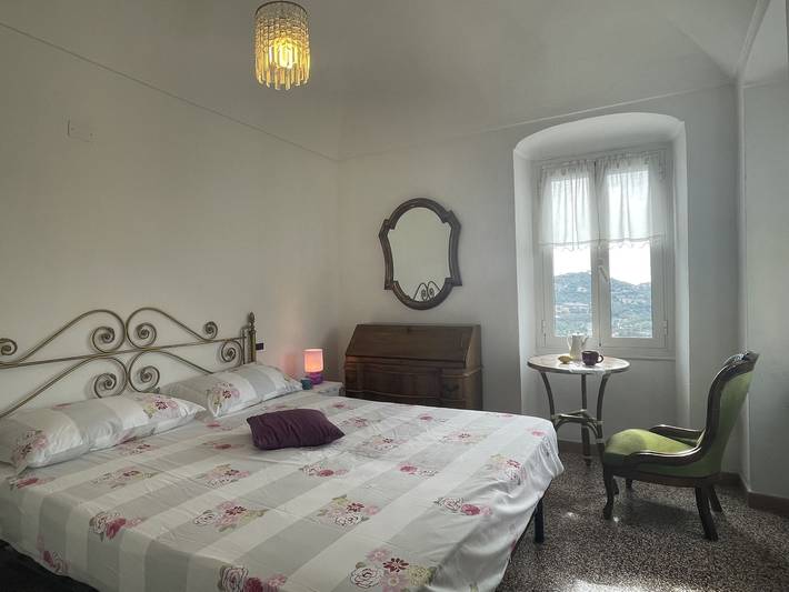 Casa Ferrando in Torrazza (Imperia), Imperia