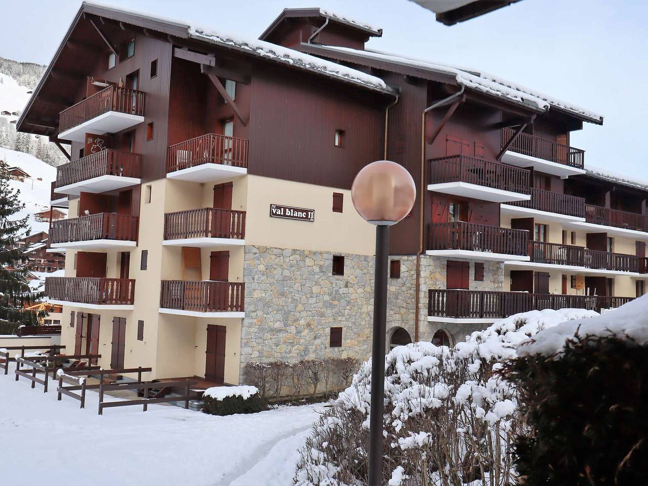 Studio entier, Appartement cosy pour 3 pers, piscine, proche commerces, à Arêches-Beaufort in Arêches, Beaufort (Rhône-Alpes)