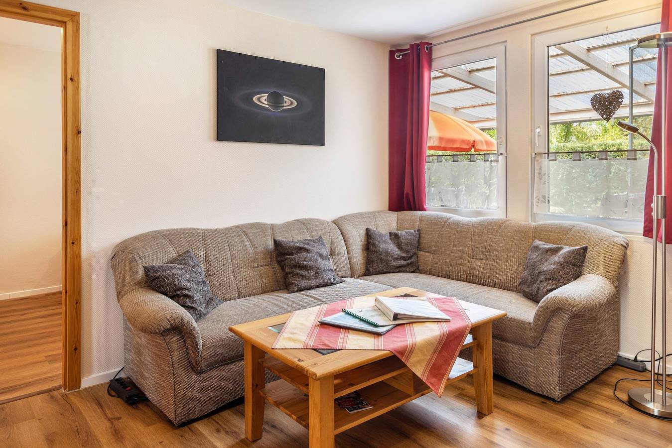 Holiday Home 'Ferienhaus Saturn' with Private Terrace, Private Garden and Wi-Fi in Ferchesar, Stechow-Ferchesar