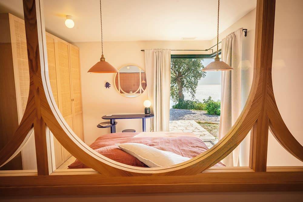 Villa vue mer à 180°, rénovée en 2024, un petit paradis au Rayol Canadel in Rayol-Canadel-sur-Mer, Côte méditerranéenne (France)