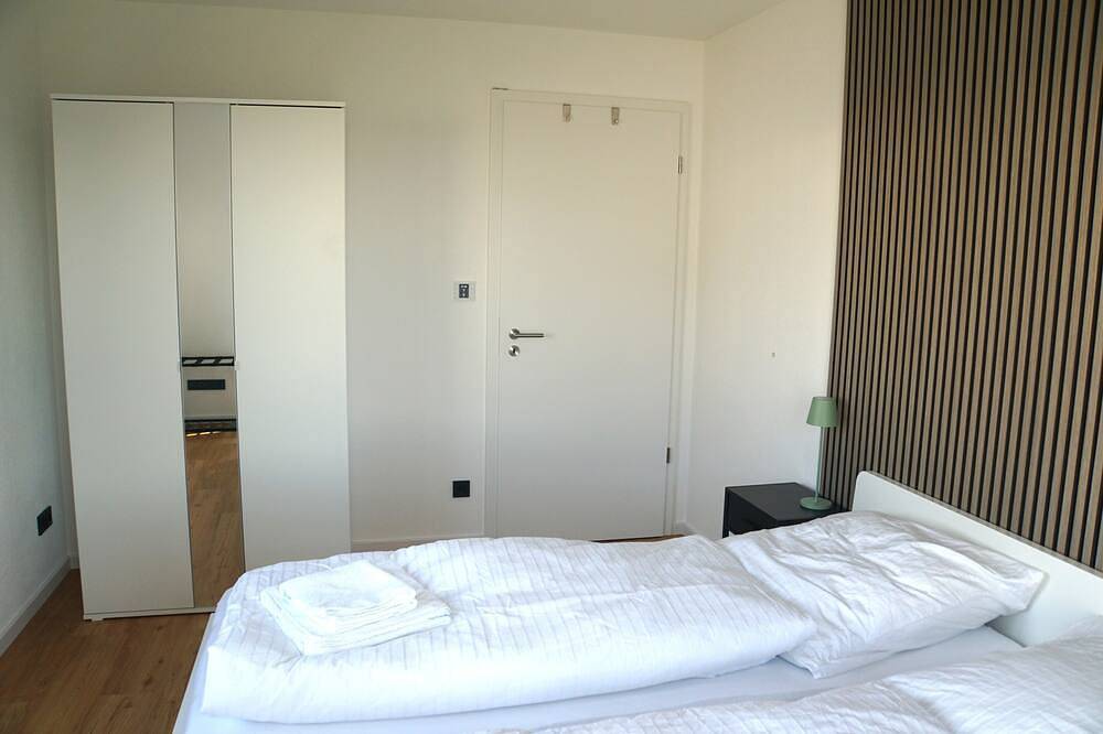 Ganze Wohnung, Moderne Ferienwohnung - 5 Minuten zum Kloster in Bad Schussenried, Landkreis Biberach