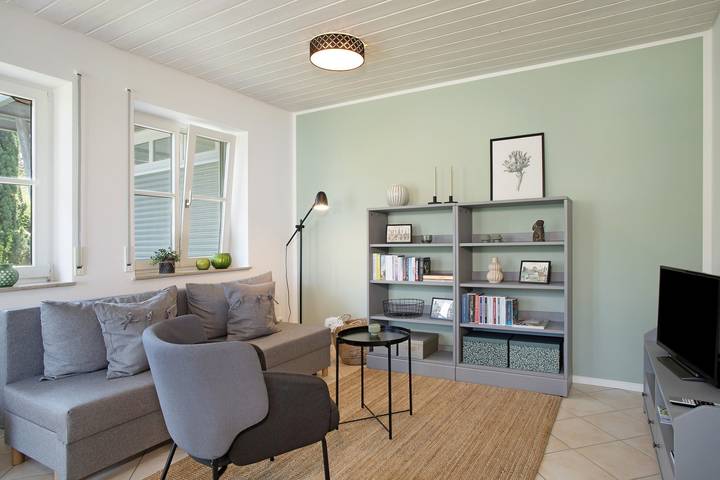 Hel lägenhet, Apartment 'Karlotta' with Private Terrace and Wi-Fi in Eriskirch, Region Bodensee-Oberschwaben