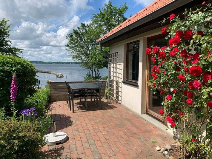 Ferienhaus mit Meerblick für 4 Personen, mit Garten und Terrasse sowie Ausblick in Stadt Glücksburg