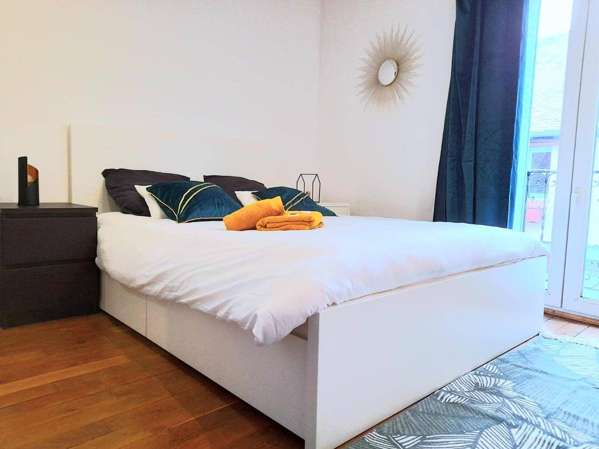 Three-Bedroom House in Bourges, Région de Bourges