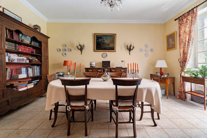 Bed and Breakfast 'La Grande Chambre Bleue' con Giardino in Comune e Wi-Fi in Paramé, Saint-Malo