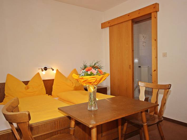 Ferienwohnung für 10 Personen, mit Balkon und Ausblick in Kaunertal - 2