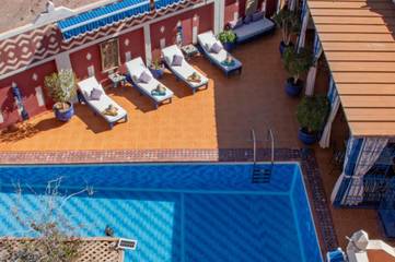 Gîte pour 2 personnes, avec jardin ainsi que vue et piscine, animaux acceptés à Ouarzazate