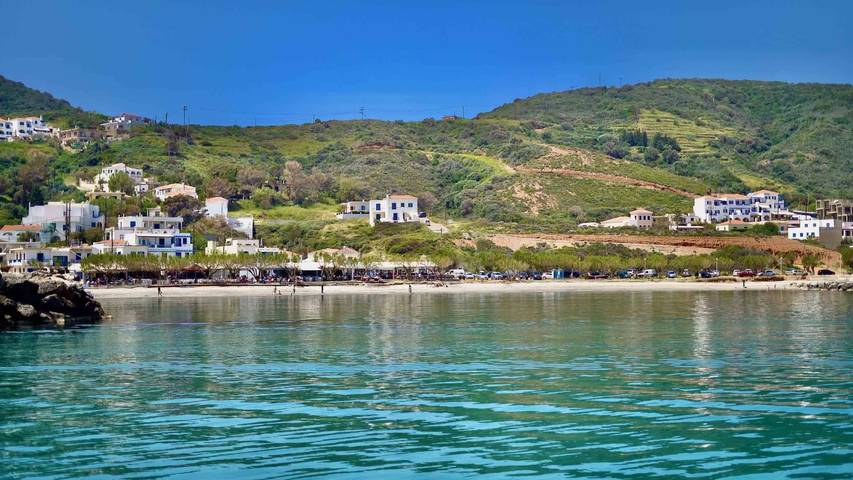 Gîte pour 2 personnes, avec piscine et balcon/terrasse dans Cythère - 3
