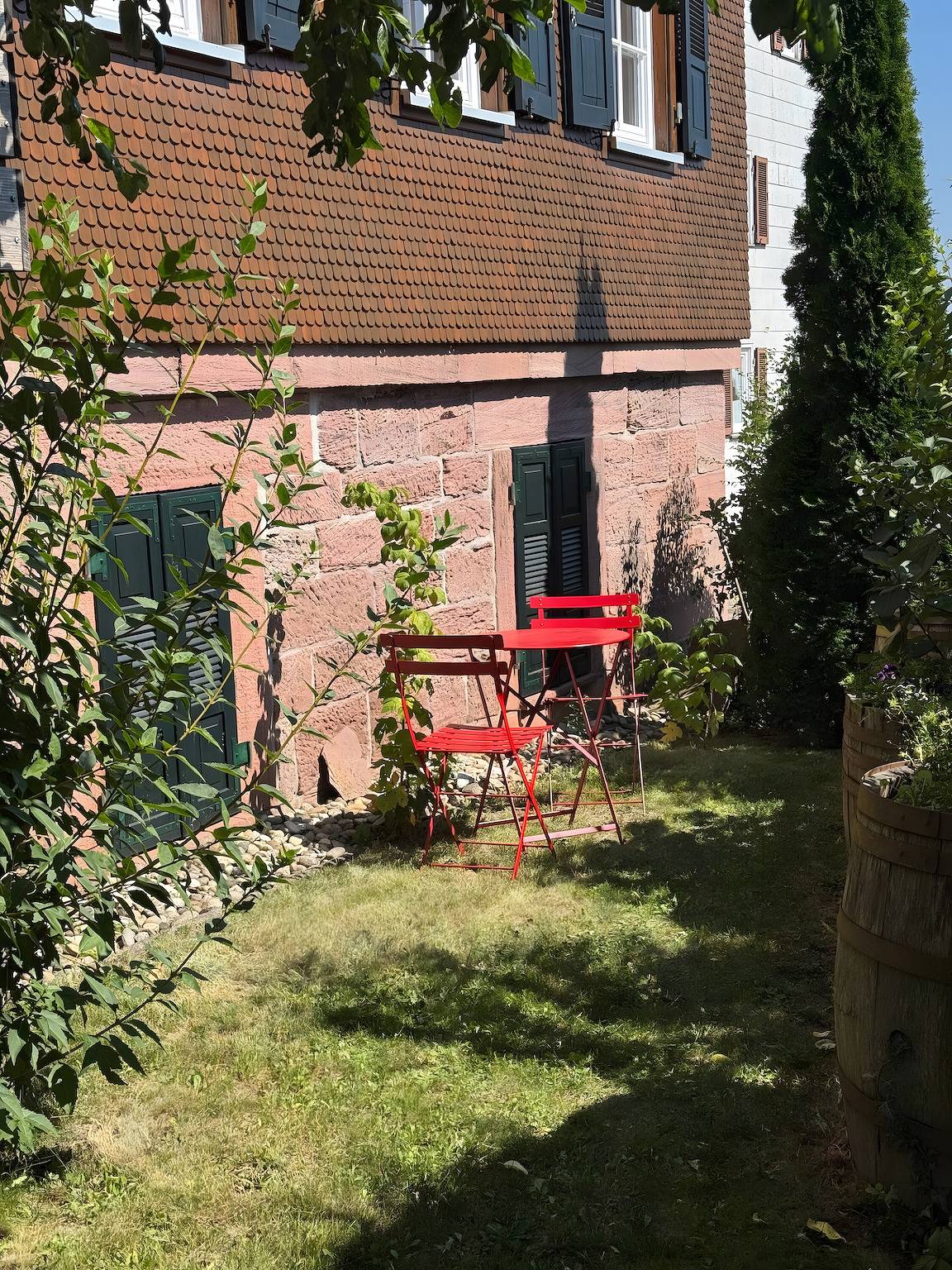 Ganze Wohnung, Apartment 'Malia' mit gemeinsamer Terrasse, gemeinsamem Garten und Wlan in Neubulach, Nordschwarzwald