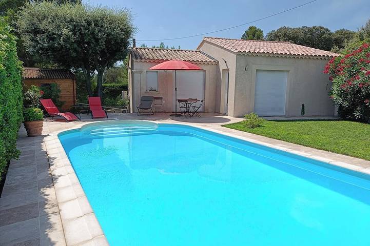 Maison de vacances pour 3 personnes, avec jardin et terrasse