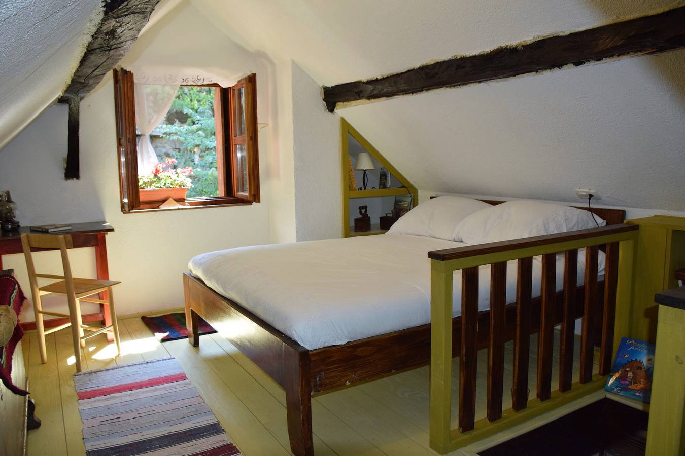 Chalet cosy à Gospić avec jacuzzi et vue sur la montagne in Gospić, Lika-Senj