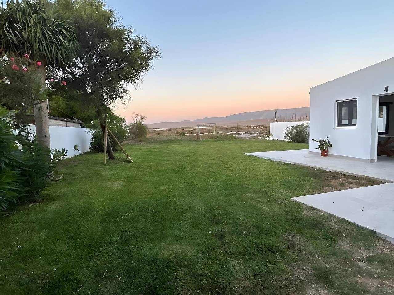 Villa Marismas – Barbate Strand, 5 Schlafzimmer, privater Garten, 10 Gäste in Barbate, Costa de la Luz