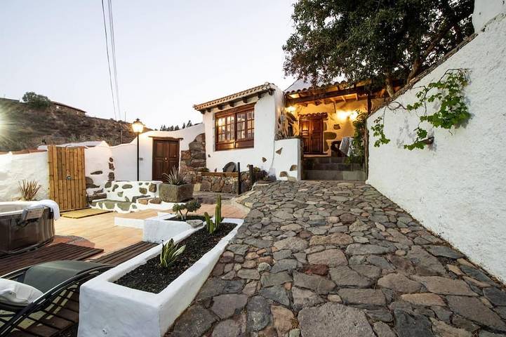 Cottage für 6 Personen, mit Whirlpool und Garten sowie Terrasse in Gran Canaria Süd