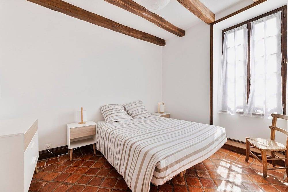 House for 11 people, large garden, 5 minutes from the port. Quiet. pets welcome in Le Croisic, Côte d'Amour