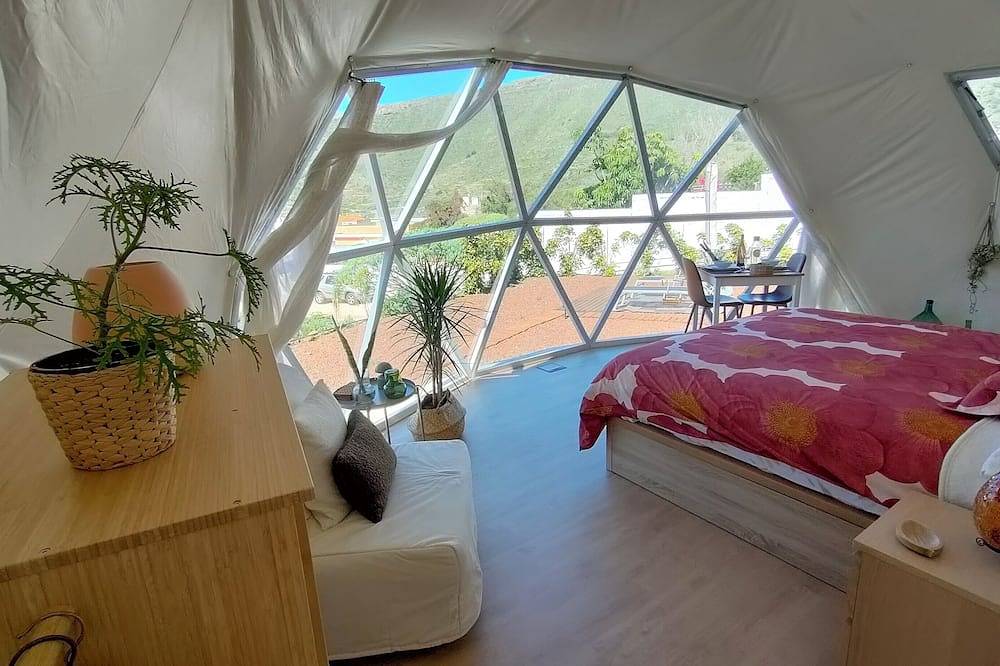 Apartamento entero, Tenerife Domo Plumeria Finca La Oliva Tegueste in San Cristóbal de La Laguna, Tenerife Norte