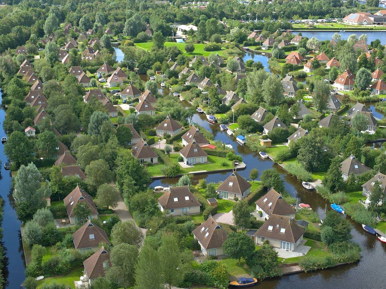 Bungalowpark It Wiid in Earnewâld, Nationalpark De Alde Feanen