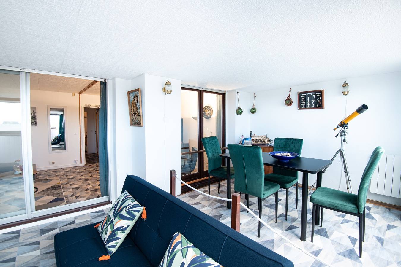 Appartement entier, Titi - Studio pour 4, 7min de la plage in Courseulles-sur-Mer, Région de Caen