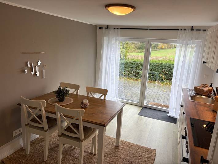 Ferienwohnung für 4 Personen, mit Terrasse und Garten in Rabenkirchen-Faulück