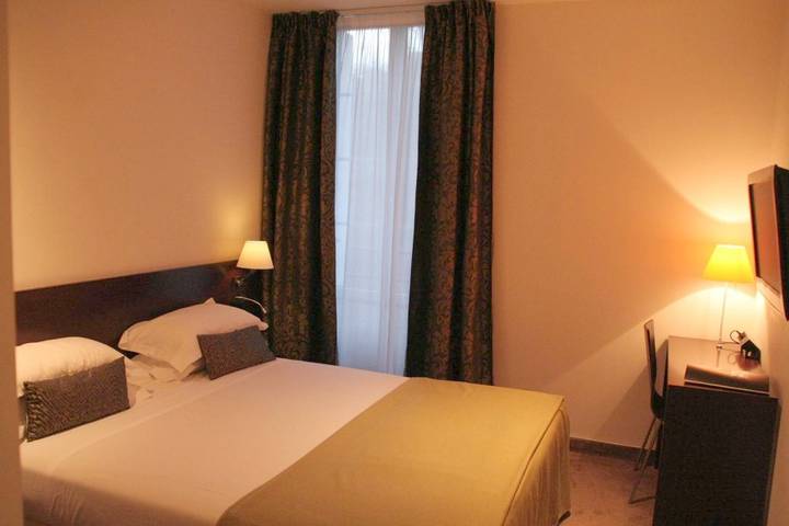 Hôtel pour 2 personnes, avec jardin et vue à Aubusson - 4