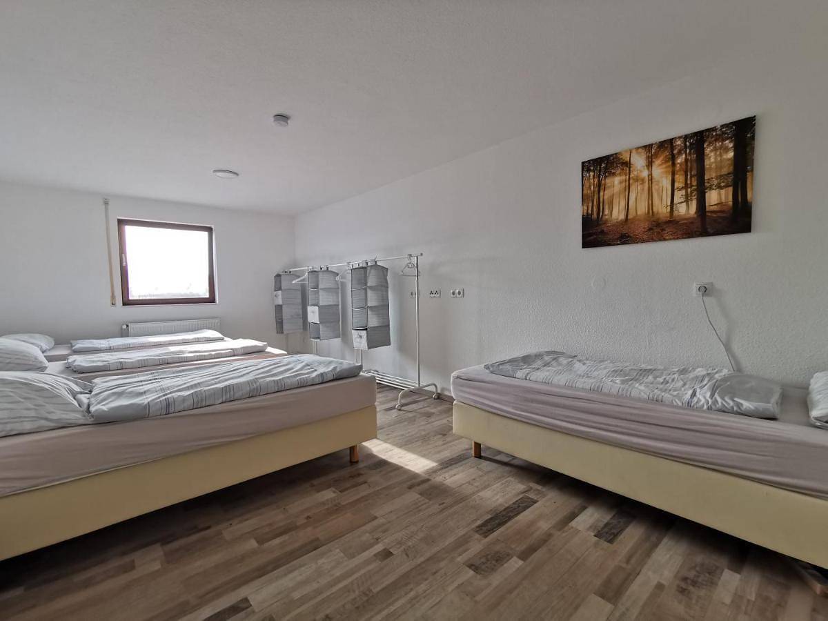 Ganze Wohnung, Sova Pension Baunatal in Baunatal, Hessisches Bergland