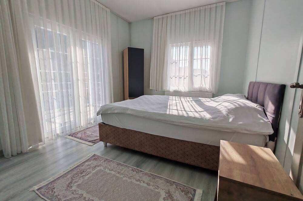 Şilede doğa içinde denize yakın kapalı ısıtmalı havuzlu şömineli barbekülü villa in Şile, Marmararegion