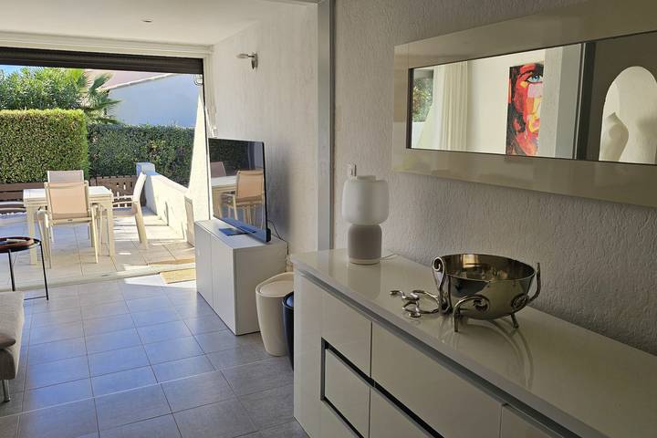 Villa pour 4 personnes, avec terrasse et jardin à Agde