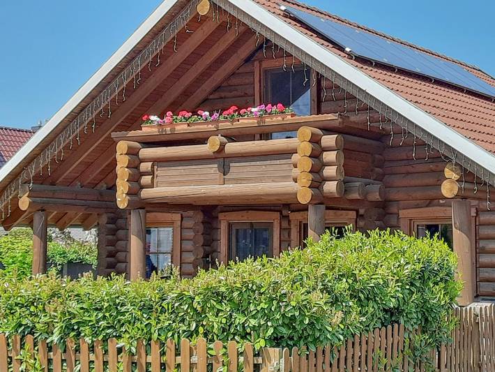 Ferienhaus für 6 Personen, mit Garten und Balkon - 1