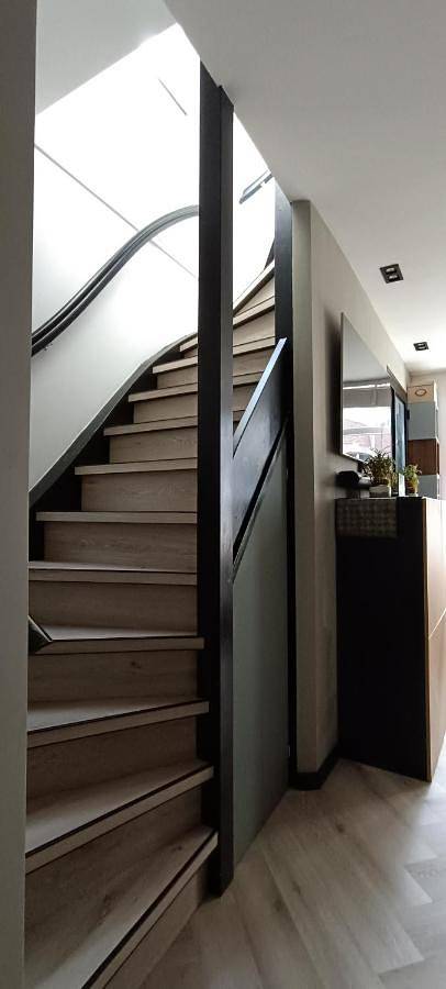 Appartement entier, Comfortable, cozy house 20 min to Amsterdam in Zaandam, Côte hollandaise