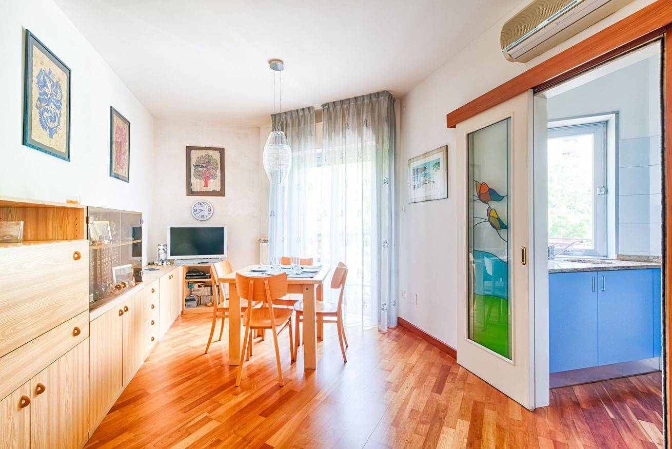 Appartamento intero, New! Stadio & Palazzetto Apartment x4! in Trieste, Carso