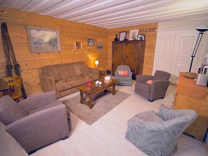 Chalet pour 7 personnes, avec terrasse dans Les Carroz