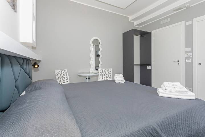 Ferienwohnung für 3 Personen, mit Balkon in Catania