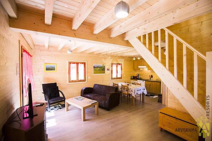 Chalet pour 4 personnes, avec jardin et terrasse à Chambon-sur-Lac - 4