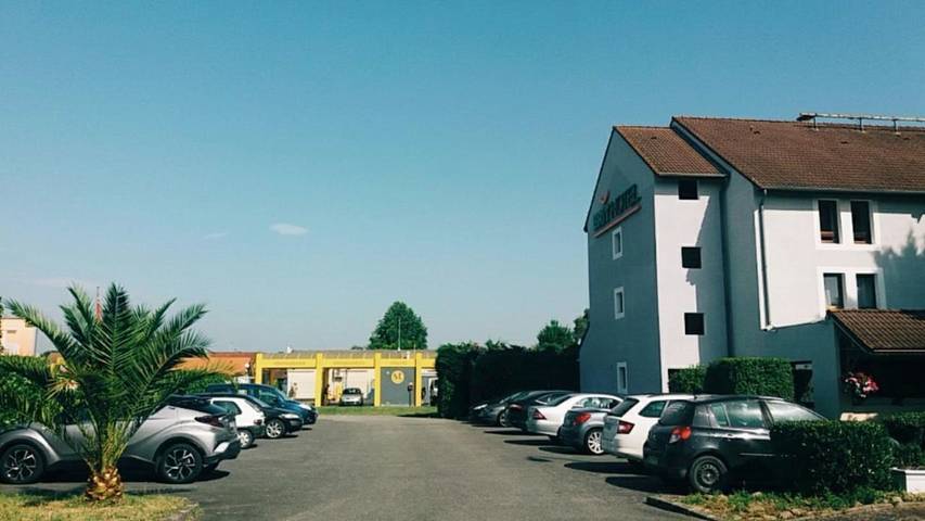 Hôtel pour 3 personnes, avec terrasse, animaux acceptés à Lons - 4