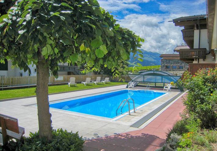 Ferienwohnung für 12 Personen, mit Pool in Piesendorf