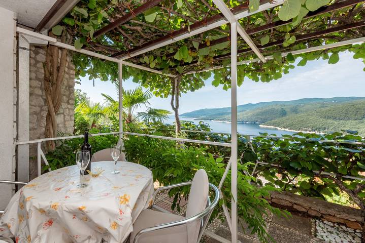 Ferienwohnung für 4 Personen, mit Balkon/Terrasse in Rabac
