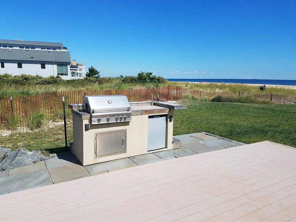 Ocean Front Beauty mit eigenem Strand, Gras Hof, Beach Volleyball und. Mehr! in Long Branch, Monmouth County
