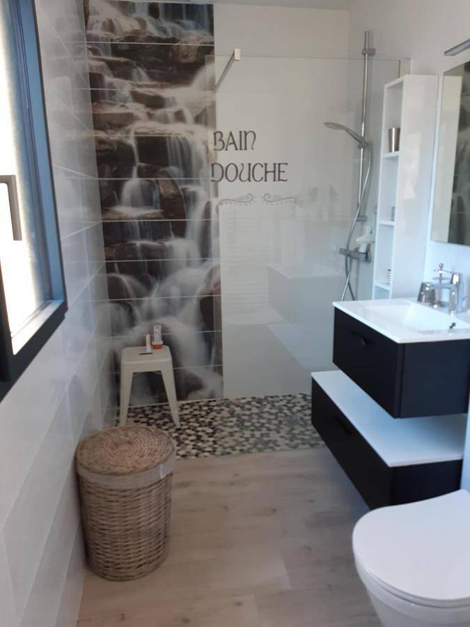 Chambre d’hôte pour 2 personnes, avec Balcon ainsi que Terrasse et Jardin