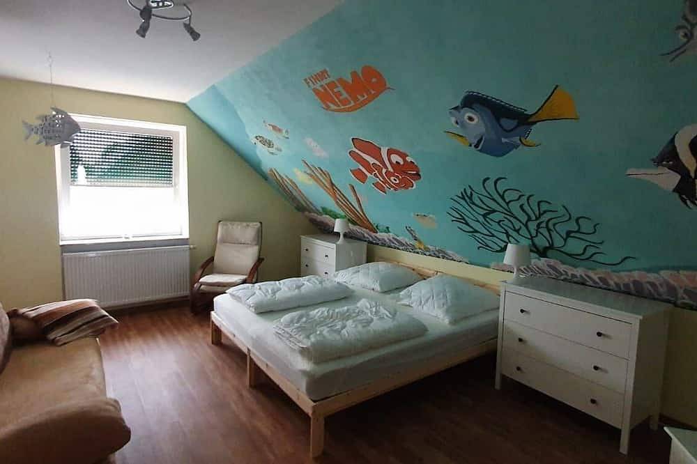 Ganze Wohnung, Ferienwohnung in Mecklenburg, am Kritzower See, mit Ruderboot in Kritzow, Ludwigslust-Parchim