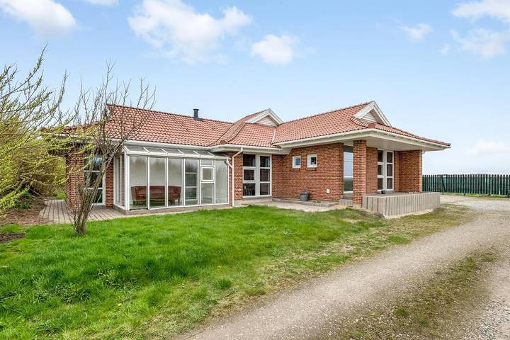 Villa für 10 Personen, mit Ausblick und Balkon/Terrasse, mit Haustier - 1