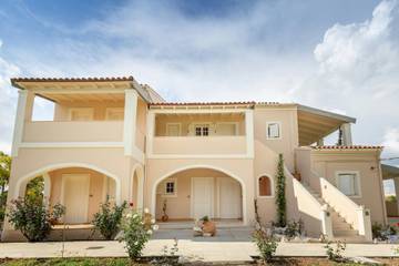 Glamping voor 2 Personen in Corfu, Griekenland, Afbeelding 4