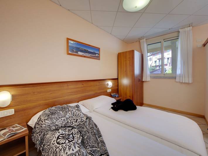 Ferienwohnung für 2 Personen, mit Pool und Garten sowie Balkon in Comune di Verbania - 4