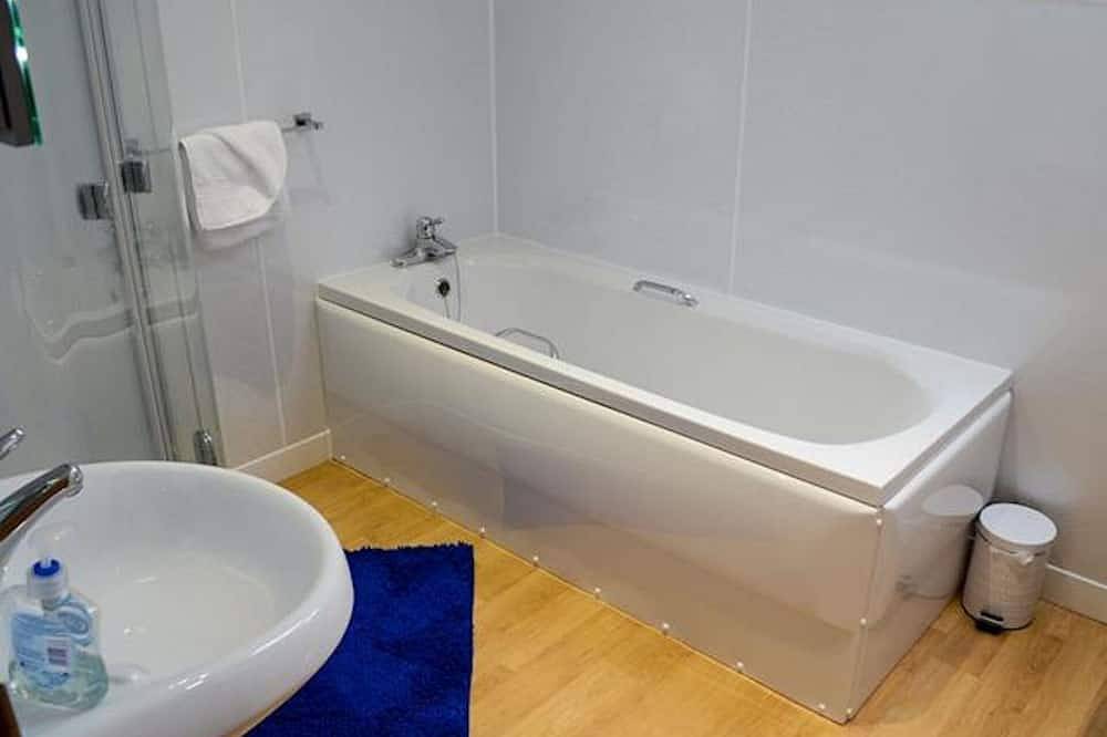 Ganze Wohnung, Geräumige Wohnung ideal für Familien. in Highlands