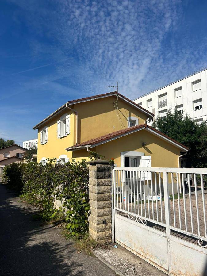 Ady in Grigny, Lyon et ses environs