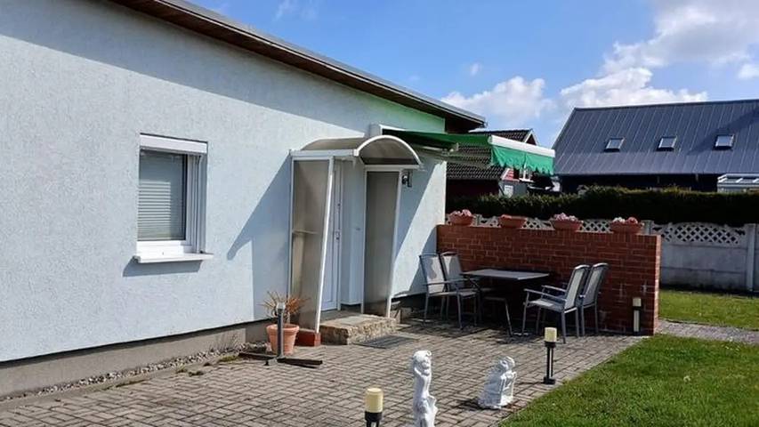 Ferienhaus für 5 Personen, mit Garten in Kröslin