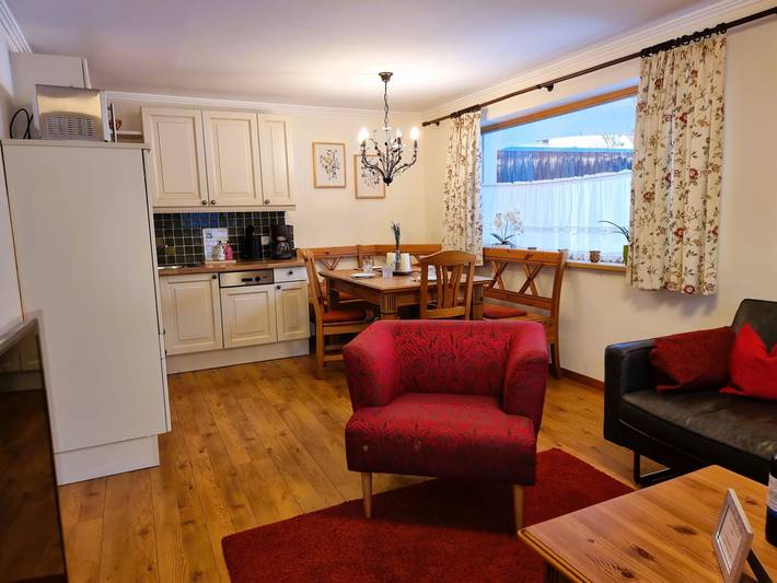 Ferienwohnung für 6 Personen, mit Terrasse und Garten in Pfunds - 2