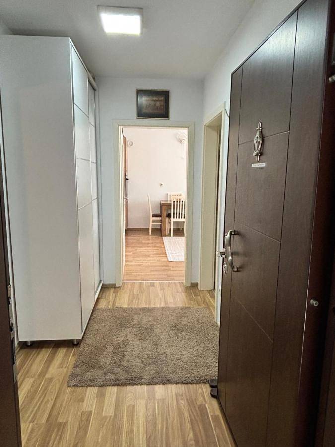 Ferienwohnung für 3 Personen, mit Ausblick und Balkon in Kosovo