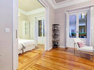 Holiday Apartment for 12 People in Malasaña, Madrid, Photo 1