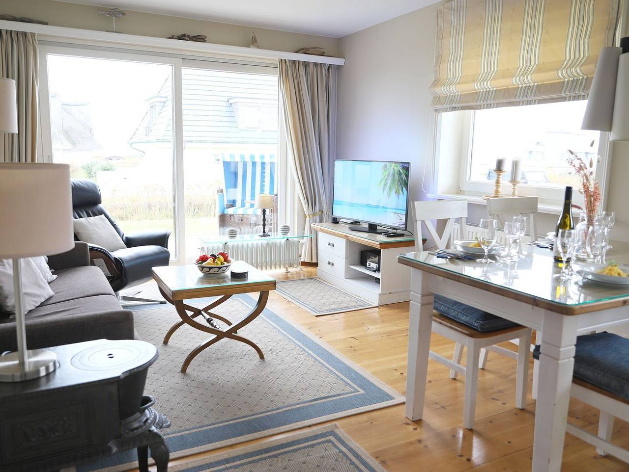 Ganze Wohnung, Erdgeschosswohnung in Wenningstedt – Naturblick, Süd-Terrasse und Strandkorb in Sylt