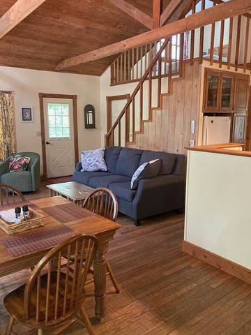 Log Cabin for 4 Guests in Fontana Lake, Graham County, Picture 1