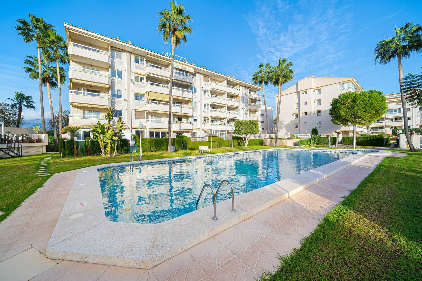 Ganze Wohnung, Ferienwohnung 'Cal Albir Atico' mit Gemeinschaftspool, Wi-Fi und Klimaanlage in L'Albir, Alfàs del Pi